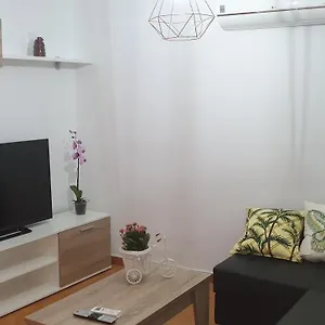 https://apartamento-helena.es-andalucia.com